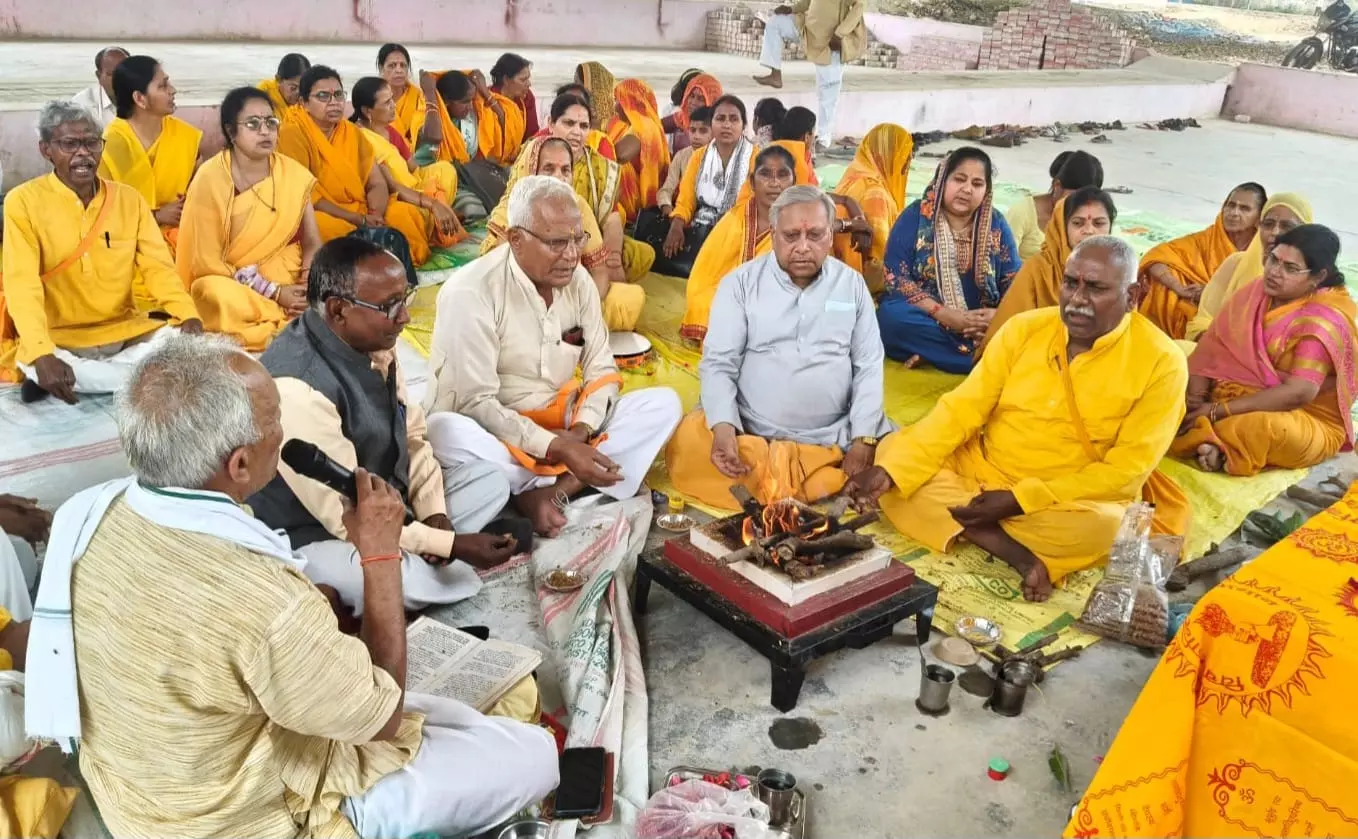 Mirganj: 12 मार्च को मीरगंज पहुंचेगी ज्योति कलश यात्रा Mirganj: 12 मार्च को मीरगंज पहुंचेगी ज्योति कलश यात्रा