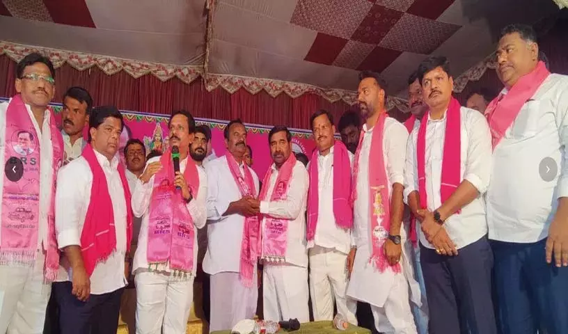 अगली सरकार फिर से बीआरएस की होगी: पूर्व मंत्री Jagadish Reddy अगली सरकार फिर से बीआरएस की होगी: पूर्व मंत्री Jagadish Reddy