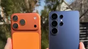 iPhone 17 Pro ने कैमरा रैंकिंग में Galaxy S26 Ultra को पछाड़ा, 18वें नंबर पर Samsung फ्लैगशिप iPhone 17 Pro ने कैमरा रैंकिंग में Galaxy S26 Ultra को पछाड़ा, 18वें नंबर पर Samsung फ्लैगशिप