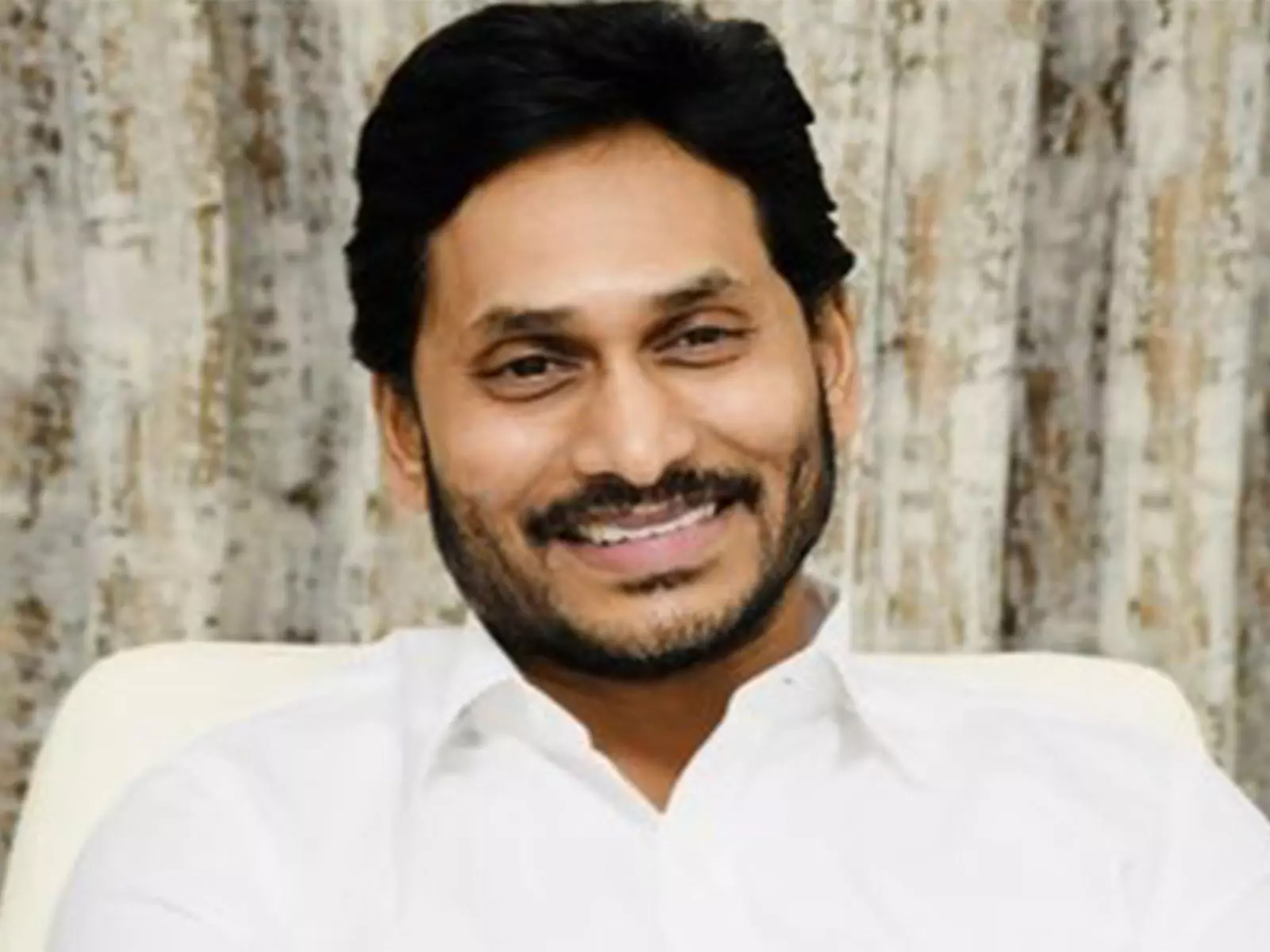 चंद्रबाबू नायडू सरकार खजाने में मिनिमम बैलेंस भी नहीं रख रही: YSRCP प्रमुख जगन रेड्डी चंद्रबाबू नायडू सरकार खजाने में मिनिमम बैलेंस भी नहीं रख रही: YSRCP प्रमुख जगन रेड्डी