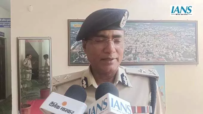 पुलिस लाइन का वार्षिक निरीक्षण: IGP अनुराग ने उठाए सुरक्षा और साफ-सफाई के मुद्दे पुलिस लाइन का वार्षिक निरीक्षण: IGP अनुराग ने उठाए सुरक्षा और साफ-सफाई के मुद्दे
