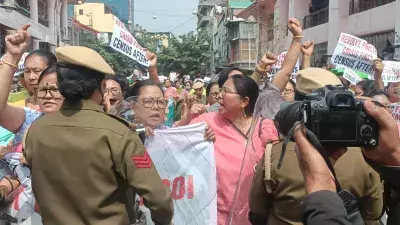 Manipur: इंफाल में जनगणना के खिलाफ प्रदर्शन के दौरान 6 लोग घायल