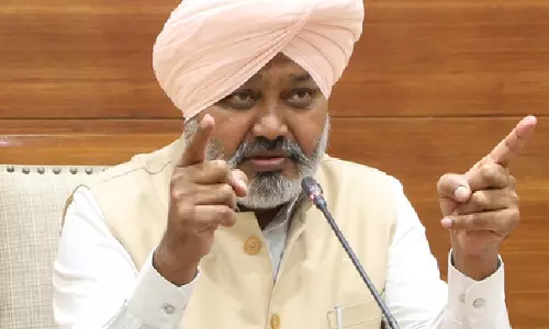 Punjab के मंत्री ने कहा, कांग्रेस विधायक को माफी मांगनी होगी Punjab के मंत्री ने कहा, कांग्रेस विधायक को माफी मांगनी होगी