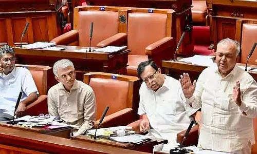 Transport डिपार्टमेंट में प्रमोशन पाने के लिए फर्जी सर्टिफिकेट: रिटायर्ड जज की होगी जांच Transport डिपार्टमेंट में प्रमोशन पाने के लिए फर्जी सर्टिफिकेट: रिटायर्ड जज की होगी जांच