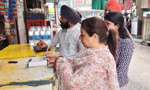 COTPA नियमों के बावजूद अमृतसर में सार्वजनिक रूप से धूम्रपान जारी है