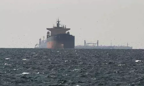 ओमान के सलालाह तेल प्लांट पर ड्रोन से हमला: रिपोर्ट ओमान के सलालाह तेल प्लांट पर ड्रोन से हमला: रिपोर्ट