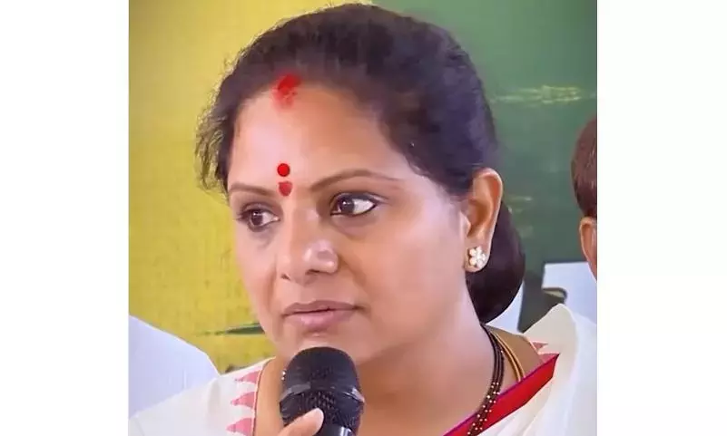 शराब घोटाला CBI ने कविता को कोर्ट समन जारी किया शराब घोटाला CBI ने कविता को कोर्ट समन जारी किया