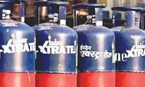 Karnataka: कमर्शियल कुकिंग गैस सिलेंडर की सप्लाई 3 दिन के लिए रोक दी गई