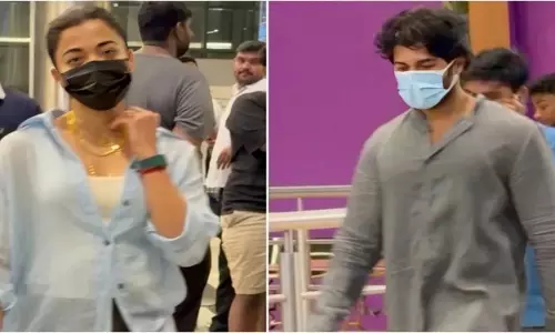 Honeymoon Return: विजय देवरकोंडा, रश्मिका मंदाना एयरपोर्ट पर दिखे Honeymoon Return: विजय देवरकोंडा, रश्मिका मंदाना एयरपोर्ट पर दिखे