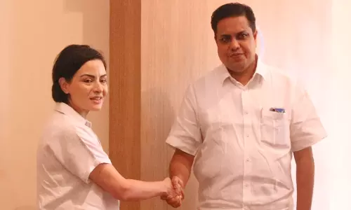Australia की नज़र केरल की नर्सिंग प्रतिभा पर, द्विपक्षीय संबंधों को मजबूत करने के तरीके तलाश रहा Australia की नज़र केरल की नर्सिंग प्रतिभा पर, द्विपक्षीय संबंधों को मजबूत करने के तरीके तलाश रहा