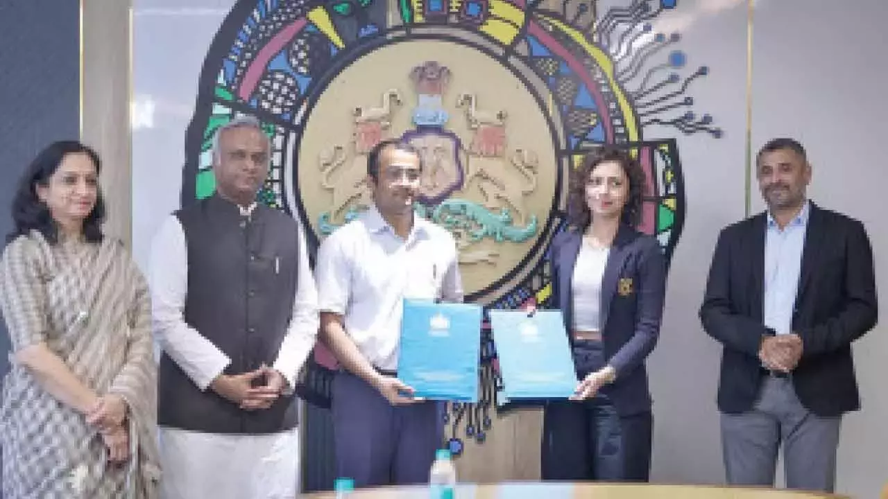 भारत के पहले रिसर्च-ड्रिवन पॉलिसी मैनिफेस्टो के लिए सरकार ने MoU पर साइन किए भारत के पहले रिसर्च-ड्रिवन पॉलिसी मैनिफेस्टो के लिए सरकार ने MoU पर साइन किए