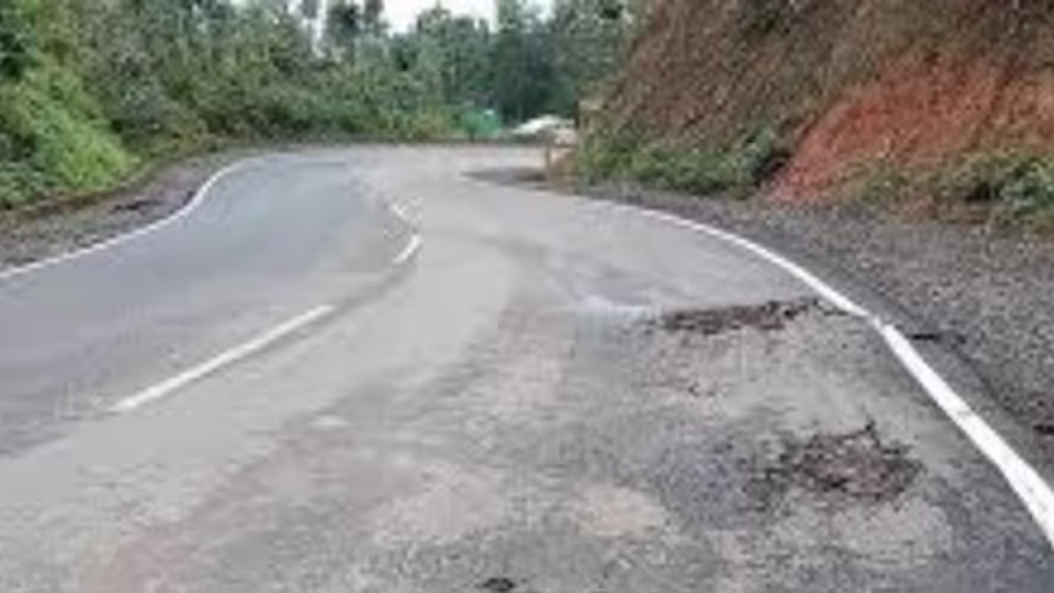 अरुणाचल के CM ने सेंट्रल इंफ्रास्ट्रक्चर फंड के तहत लोंगडिंग-नोकजन रोड के अपग्रेड का भरोसा दिया अरुणाचल के CM ने सेंट्रल इंफ्रास्ट्रक्चर फंड के तहत लोंगडिंग-नोकजन रोड के अपग्रेड का भरोसा दिया