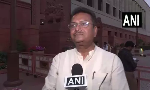 संसद में सिलेंडर दिखाकर राजनीति कर रहा विपक्ष: मनीष जायसवाल