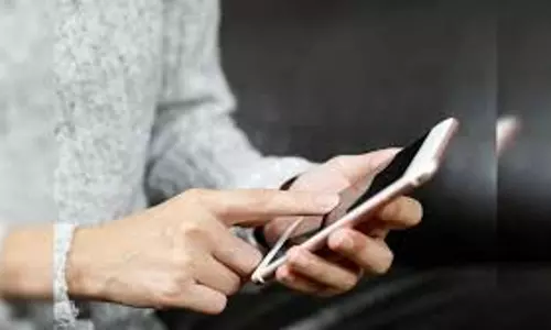 यूजर्स का पर्सनल डेटा खतरे में, करोड़ों डिवाइस हैक होने डर! तुरंत करें ये काम