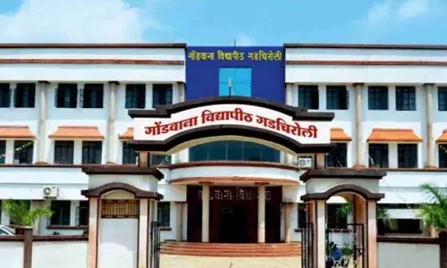 Senate ने ग्रेड बढ़ाने पर सवाल उठाए; यूनिवर्सिटी ने दावों को खारिज किया Senate ने ग्रेड बढ़ाने पर सवाल उठाए; यूनिवर्सिटी ने दावों को खारिज किया