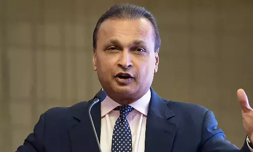 ED ने अनिल अंबानी की RHFL और RCFL की 581 करोड़ की संपत्तियां अटैच की ED ने अनिल अंबानी की RHFL और RCFL की 581 करोड़ की संपत्तियां अटैच की