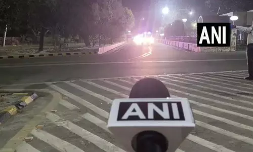 रक्षा मंत्री राजनाथ सिंह लखनऊ पहुंचे, दो दिवसीय दौरे का शुभारंभ रक्षा मंत्री राजनाथ सिंह लखनऊ पहुंचे, दो दिवसीय दौरे का शुभारंभ