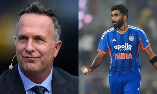 Sports: माइक वॉन ने जसप्रीत बुमराह की तुलना मेसी-रोनाल्डो से की Sports: माइक वॉन ने जसप्रीत बुमराह की तुलना मेसी-रोनाल्डो से की