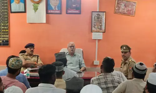 Firozabad: अलविदा जुम्मा और रमजान के अवसर पर सुरक्षा व शांति सुनिश्चित Firozabad: अलविदा जुम्मा और रमजान के अवसर पर सुरक्षा व शांति सुनिश्चित