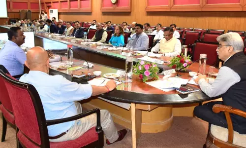 Jammu: व्यापार माहौल बेहतर बनाने हेतु पीएचडीसीसीआई के सुझाव सामने आए Jammu: व्यापार माहौल बेहतर बनाने हेतु पीएचडीसीसीआई के सुझाव सामने आए