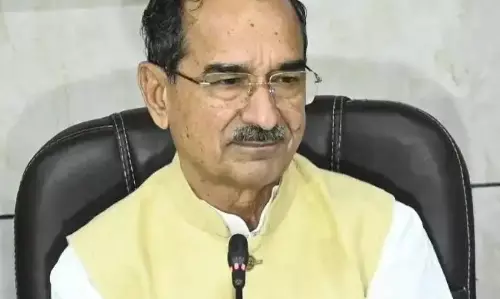 Jaipur: वैश्विक गैस संकट पर मदन राठौड़ ने कांग्रेस पर साधा निशाना Jaipur: वैश्विक गैस संकट पर मदन राठौड़ ने कांग्रेस पर साधा निशाना