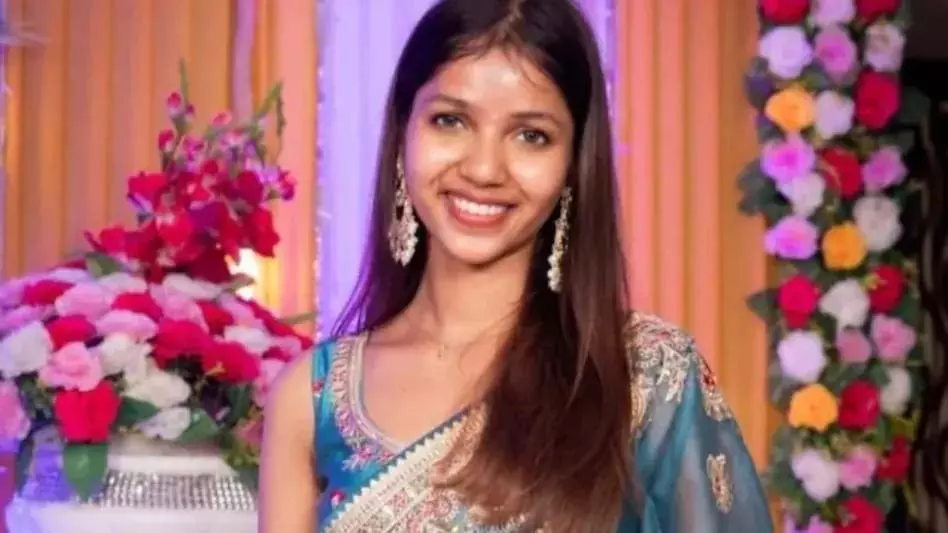 महिला डॉक्टर ने किया सुसाइड, बॉयफ्रेंड गिरफ्तार महिला डॉक्टर ने किया सुसाइड, बॉयफ्रेंड गिरफ्तार