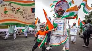 ‘वंदे मातरम’ अनिवार्यता के खिलाफ विरोध बढ़ता जा रहा ‘वंदे मातरम’ अनिवार्यता के खिलाफ विरोध बढ़ता जा रहा