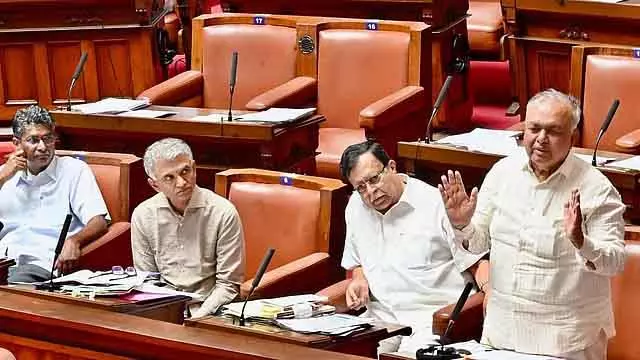 Transport डिपार्टमेंट में प्रमोशन पाने के लिए फर्जी सर्टिफिकेट: रिटायर्ड जज की होगी जांच Transport डिपार्टमेंट में प्रमोशन पाने के लिए फर्जी सर्टिफिकेट: रिटायर्ड जज की होगी जांच