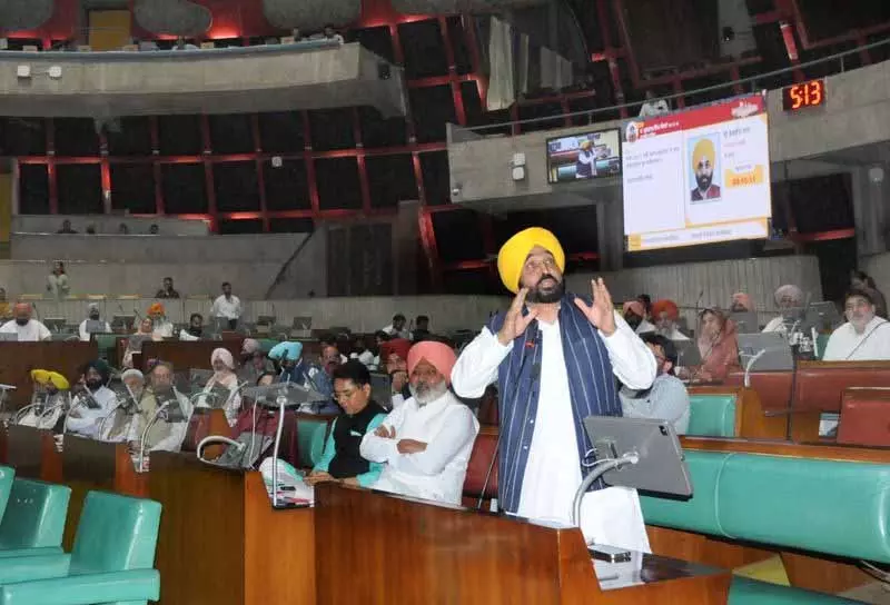 Punjab विधानसभा ने सुखपाल खैरा के व्यवहार को विशेषाधिकार समिति को भेजने का प्रस्ताव पारित किया Punjab विधानसभा ने सुखपाल खैरा के व्यवहार को विशेषाधिकार समिति को भेजने का प्रस्ताव पारित किया