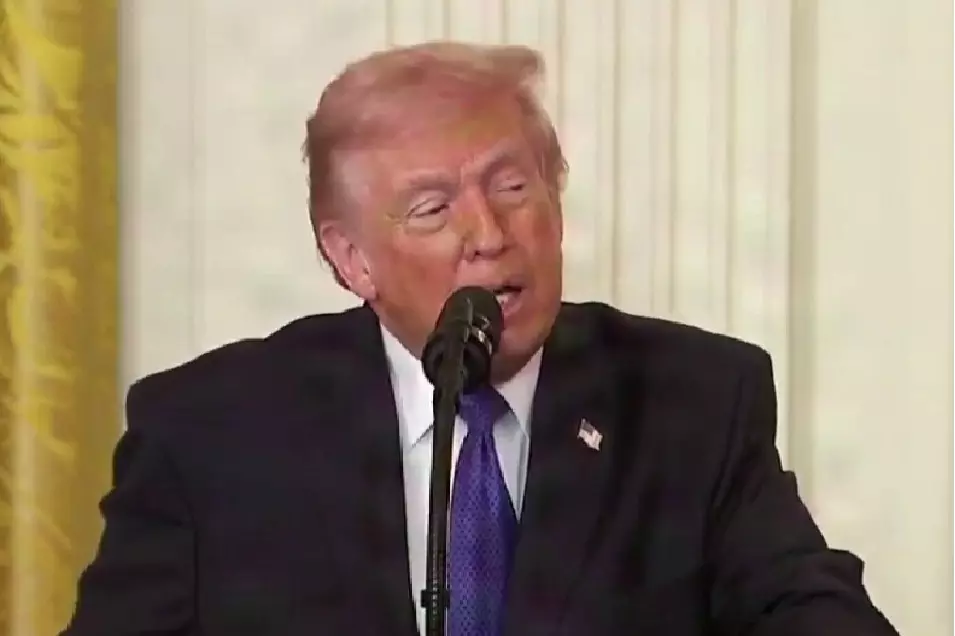 US एक घंटे में ईरान की पावर खत्म कर सकता है: ट्रंप US एक घंटे में ईरान की पावर खत्म कर सकता है: ट्रंप