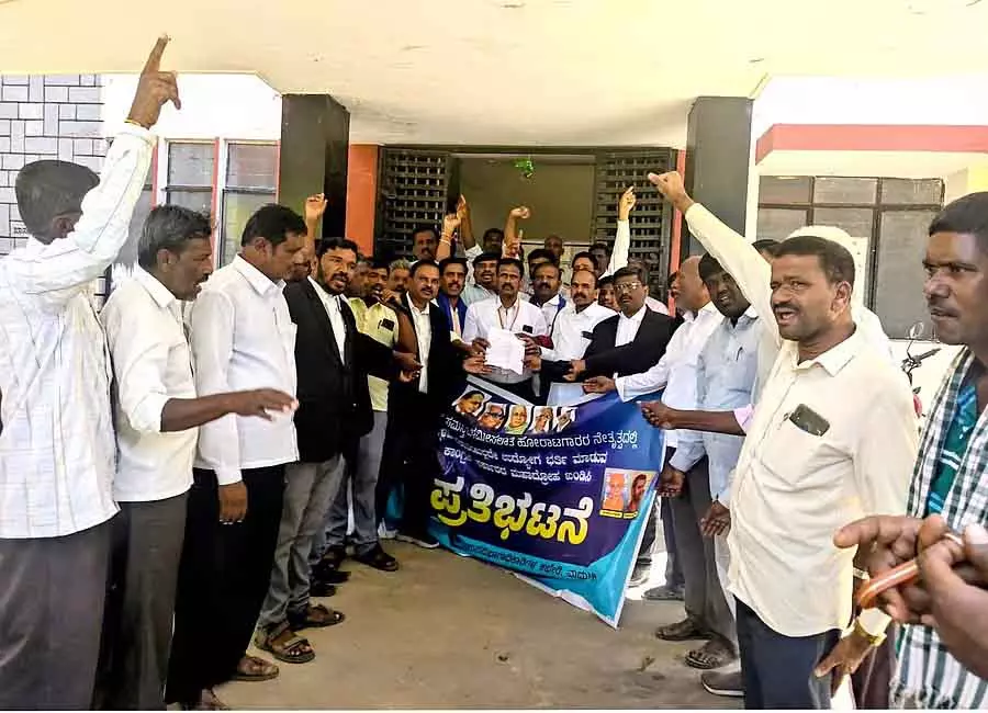 Karnataka : आंतरिक आरक्षण के तहत भर्ती पर जोर Karnataka : आंतरिक आरक्षण के तहत भर्ती पर जोर
