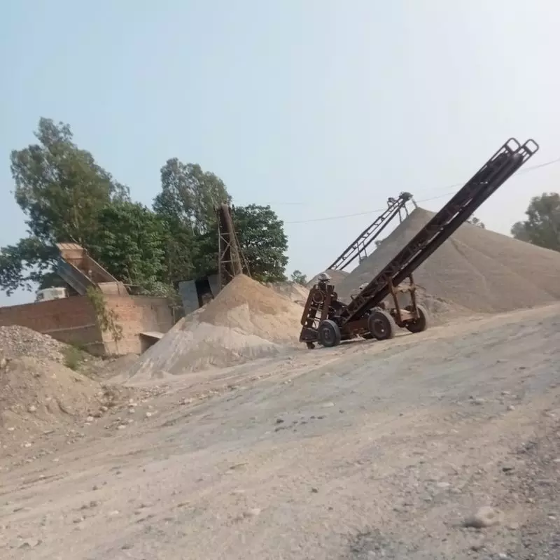 Yamunanagar में 23 स्टोन क्रशर नियमों का उल्लंघन करते पाए गए Yamunanagar में 23 स्टोन क्रशर नियमों का उल्लंघन करते पाए गए