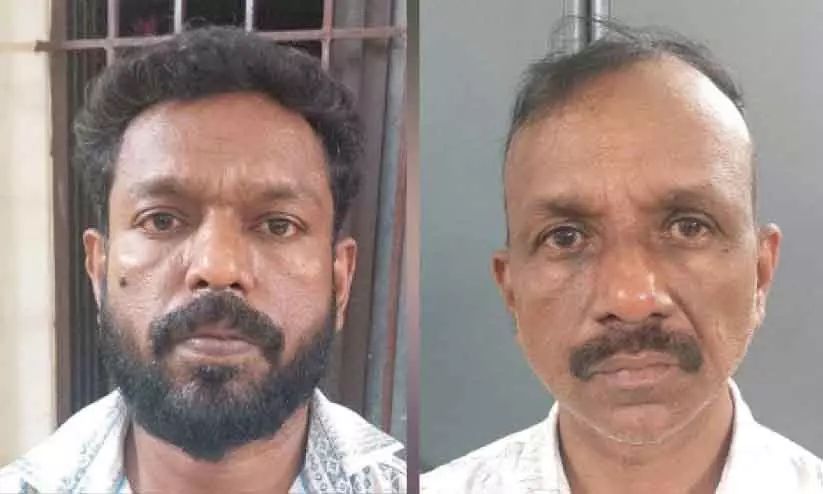 Kerala : लोन का वादा करके लाखों की ठगी करने के आरोप में दो लोग गिरफ्तार Kerala : लोन का वादा करके लाखों की ठगी करने के आरोप में दो लोग गिरफ्तार