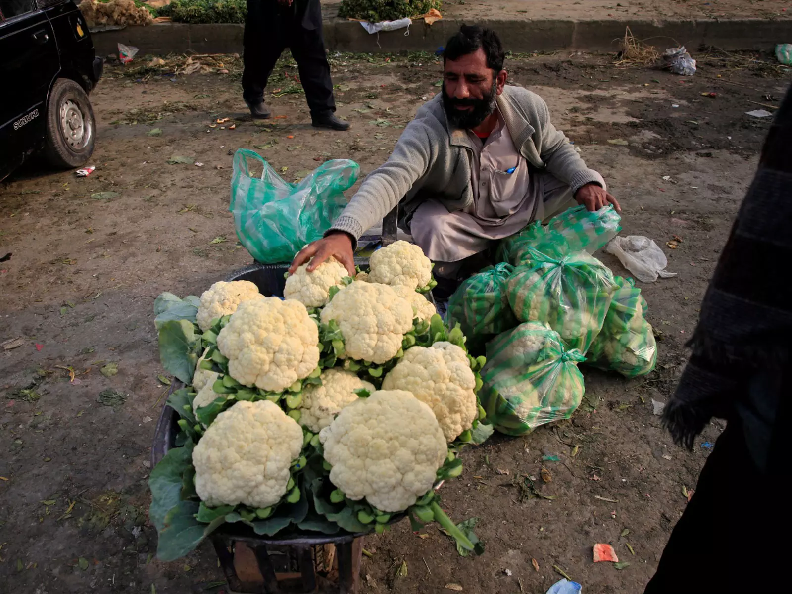 Pakistan का पुराना मंडी सिस्टम खेती में रोकता है नएपन को Pakistan का पुराना मंडी सिस्टम खेती में रोकता है नएपन को