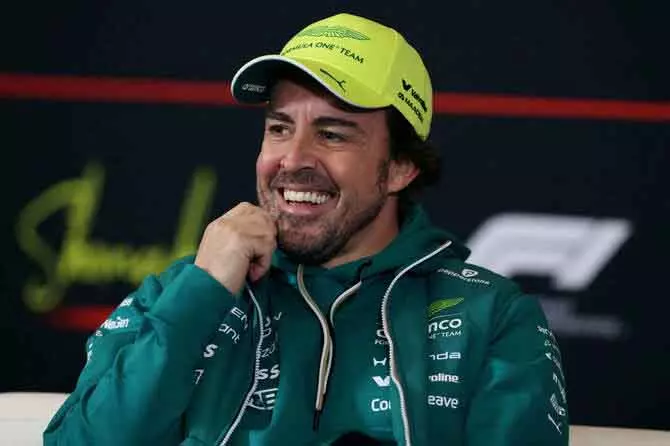 Alonso ने चेतावनी दी: चीनी GP में एस्टन मार्टिन के साथ मुश्किल वीकेंड की उम्मीद Alonso ने चेतावनी दी: चीनी GP में एस्टन मार्टिन के साथ मुश्किल वीकेंड की उम्मीद