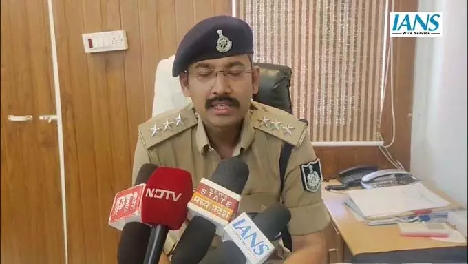 सागर में सनसनी, महिला की आत्महत्या के बाद चार बच्चों की मौत सागर में सनसनी, महिला की आत्महत्या के बाद चार बच्चों की मौत