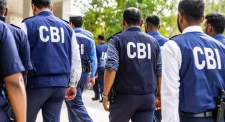 ओरिएंटल इंश्योरेंस कंपनी से धोखाधड़ी के मामले में पूर्व सहायक को 4 साल की सजा ओरिएंटल इंश्योरेंस कंपनी से धोखाधड़ी के मामले में पूर्व सहायक को 4 साल की सजा