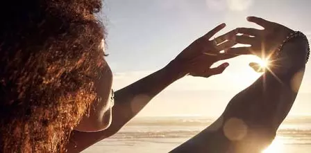 हेल्थ टिप्स: चिलचिलाती धूप और गर्मी से मिलेगी राहत, फॉलो करें ये कूल टिप्स हेल्थ टिप्स: चिलचिलाती धूप और गर्मी से मिलेगी राहत, फॉलो करें ये कूल टिप्स