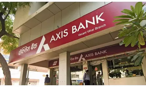 एक्सिस बैंक ने ADAG कंपनियों के खिलाफ ₹50 करोड़ की धोखाधड़ी की शिकायत दर्ज की एक्सिस बैंक ने ADAG कंपनियों के खिलाफ ₹50 करोड़ की धोखाधड़ी की शिकायत दर्ज की
