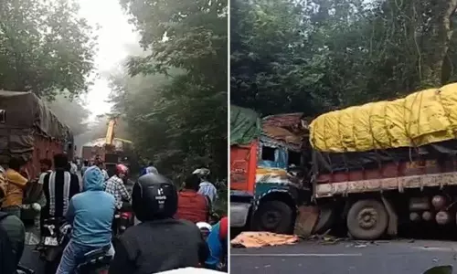 Odisha : बरगढ़-संबलपुर NH पर भीषण दुर्घटना में दो ट्रक चालकों की मौत