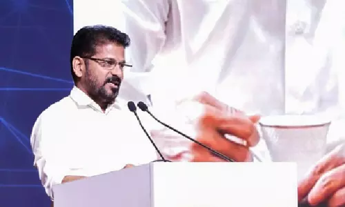 CM रेवंत का संदेश: शिक्षा से ही सामाजिक सुधार संभव CM रेवंत का संदेश: शिक्षा से ही सामाजिक सुधार संभव