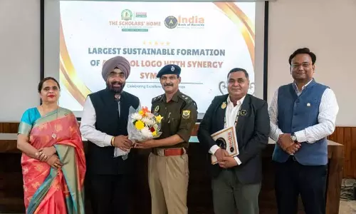 Sirmour का स्कॉलर्स होम स्कूल इंडिया बुक ऑफ़ रिकॉर्ड्स में शामिल Sirmour का स्कॉलर्स होम स्कूल इंडिया बुक ऑफ़ रिकॉर्ड्स में शामिल
