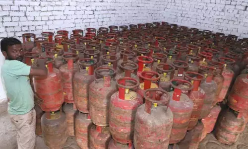 जालंधर में घबराहट में खरीदारी से कमी की आशंका के चलते, मैनुअल LPG बुकिंग की अनुमति दी गई