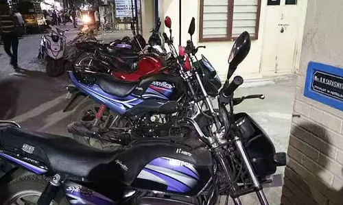 Chennai: उलेमा के लिए दोपहिया वाहन सब्सिडी दोगुनी Chennai: उलेमा के लिए दोपहिया वाहन सब्सिडी दोगुनी