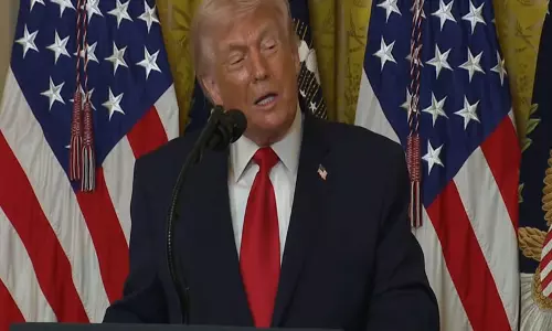 मिशिगन के यहूदी समुदाय को अपना प्यार भेजना चाहते हैं: Trump ने सिनेगॉग हमले को भयानक घटना बताया