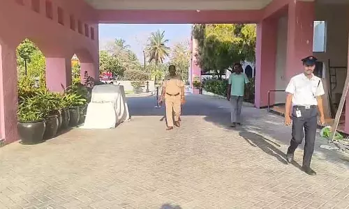 राज्यसभा चुनाव: DKSH ने ओडिशा के विधायकों को रिसॉर्ट में लाया राज्यसभा चुनाव: DKSH ने ओडिशा के विधायकों को रिसॉर्ट में लाया
