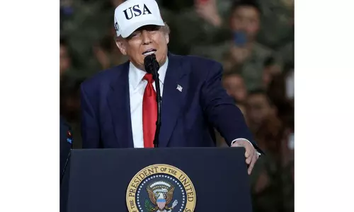 Donald Trump ने पश्चिम एशिया संघर्ष पर चेतावनी दी