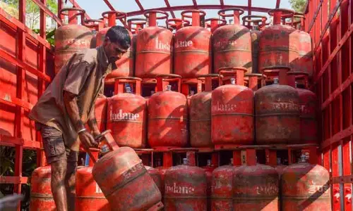 Kerala : चेलारी प्लांट में घरेलू सिलेंडरों का उत्पादन बढ़ा