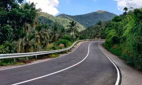 Swapnachirakeri District : पहाड़ी राजमार्ग का दूसरा चरण इस महीने पूरा हो जाएगा Swapnachirakeri District : पहाड़ी राजमार्ग का दूसरा चरण इस महीने पूरा हो जाएगा