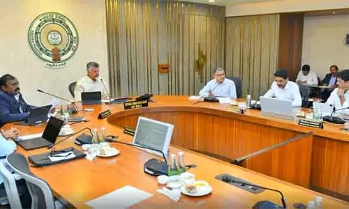 Andhra : AP कैबिनेट की बैठक जारी Andhra : AP कैबिनेट की बैठक जारी